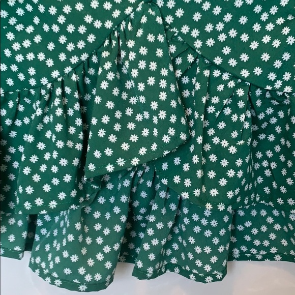 Floral V Neck Peplum Crop Top Green Size Small - Picture 4 of 11